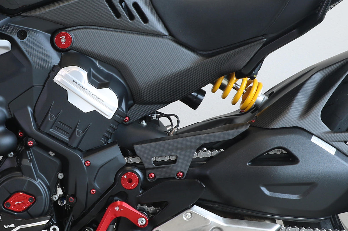 CNC Racing Upper Chain Guard for Ducati Diavel V4 – Carbon - CNC Racing image 3