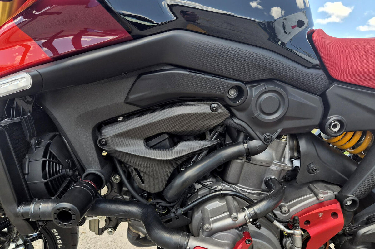 CNC Racing Engine Side Covers Carbon for Ducati Monster 937 - CNC Racing image 3