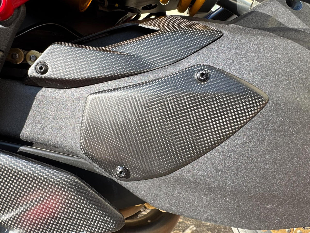CNC Racing Swingarm Side Guard Carbon for Ducati Multistrada V4 Pikes Peak and RS - CNC Racing image 3