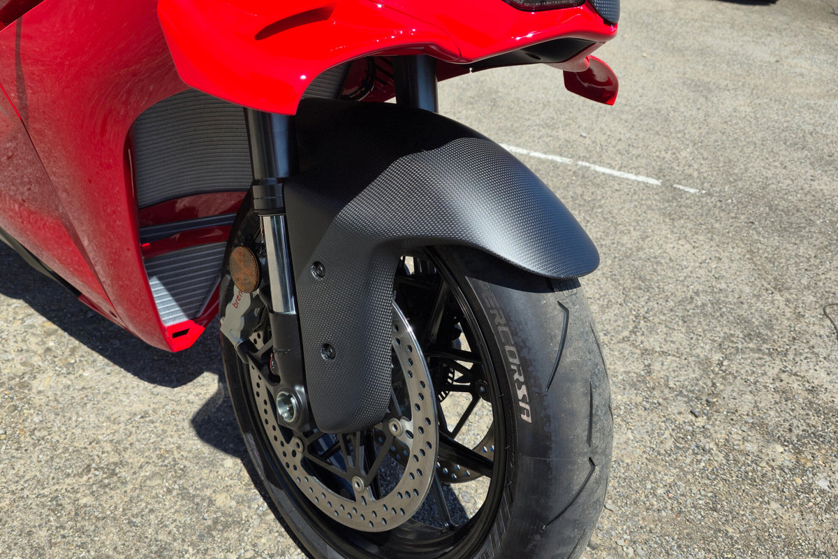 CNC Racing Front Fender for Ducati Panigale V4 – Carbon - CNC Racing image 3