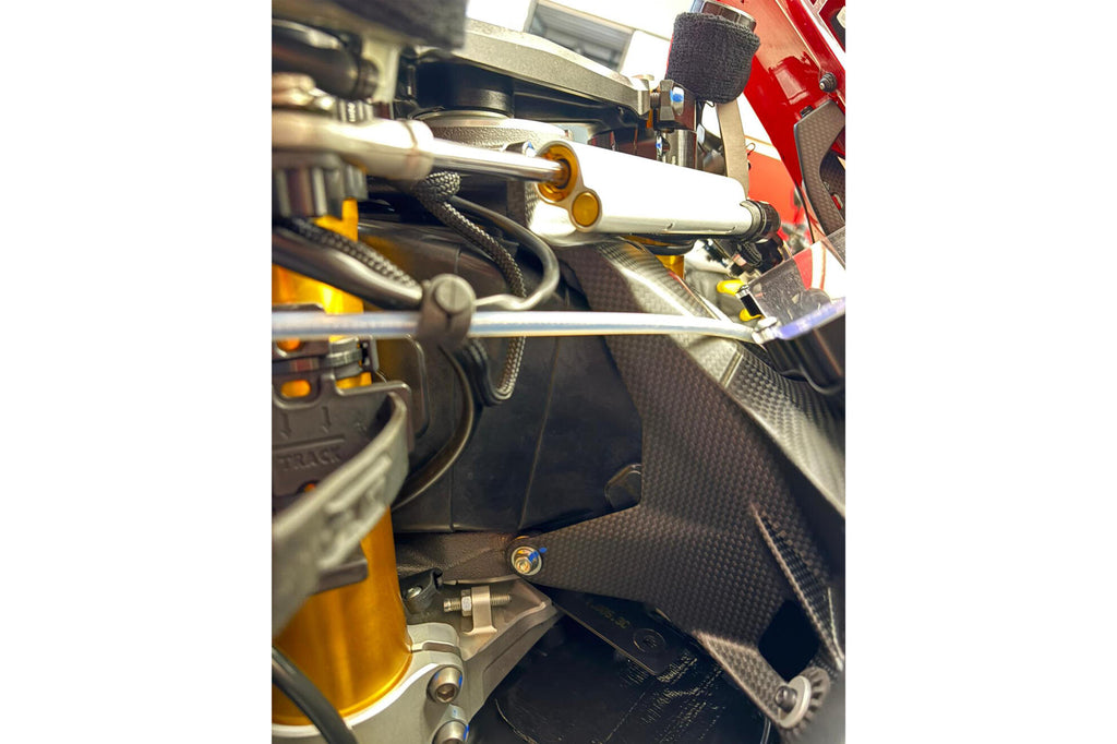 CNC Racing Instrument Bracket for Ducati Panigale V4 – Carbon - CNC Racing image 7