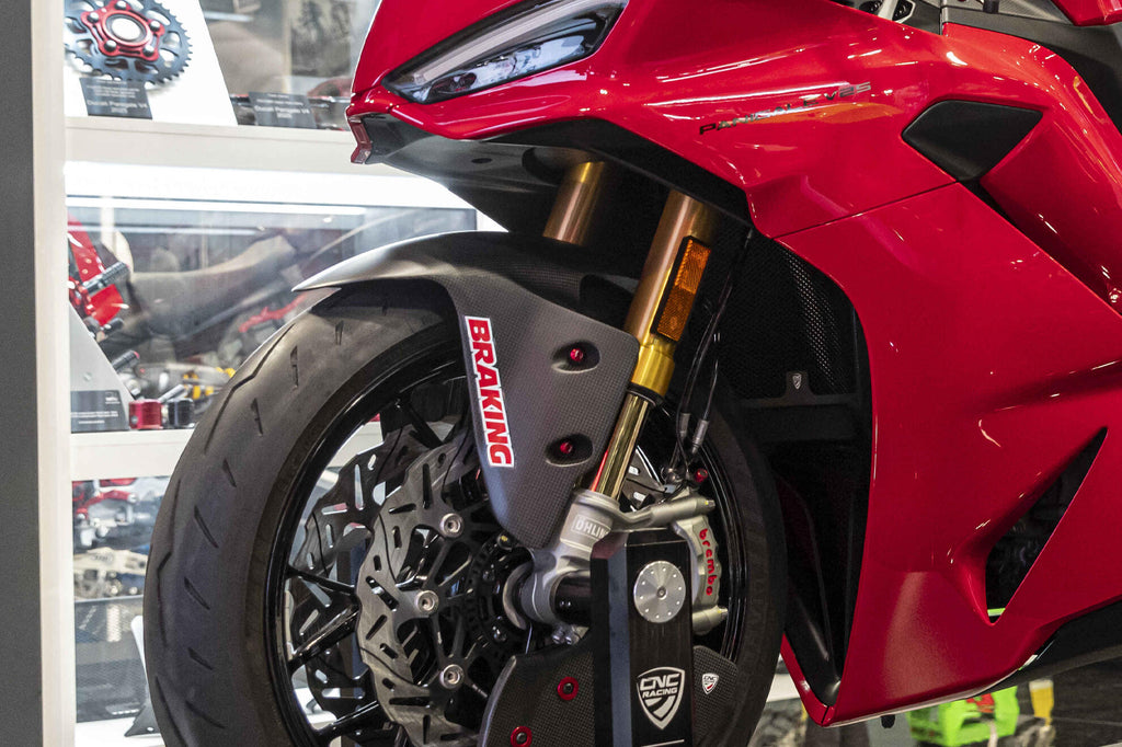 CNC Racing Carbon Front Fender for Ducati Panigale V2 and Streetfighter V2 MY2025 - CNC Racing image 4