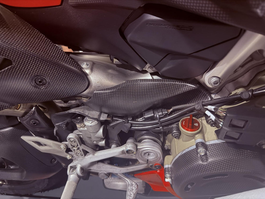CNC Racing Carbon Fiber Brake – Side Footpeg Heat Shield for Akrapovič Racing Exhaust for Ducati Panigale V4 2025 - CNC Racing image 3