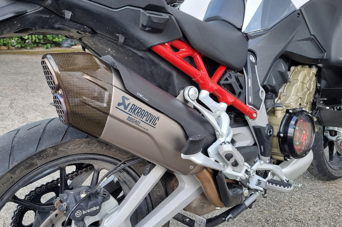 CNC Racing Exhaust Silencer Akrapovic Heat Guard for Ducati Multistrada V4 – Carbon - CNC Racing image 3