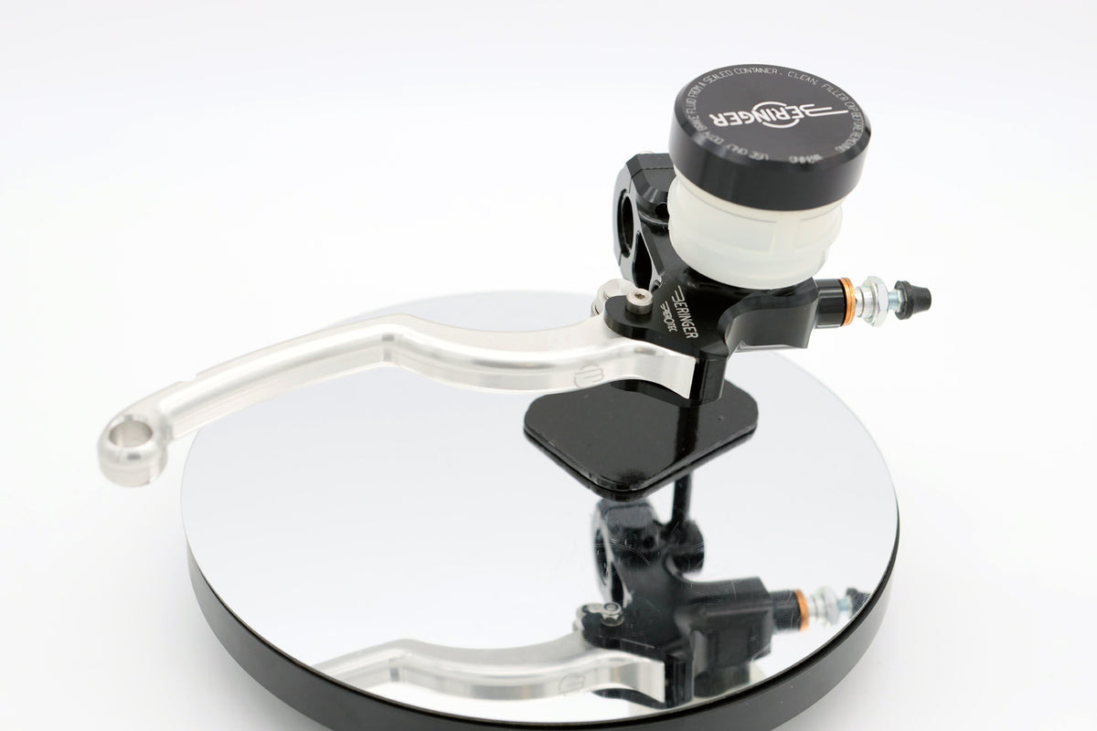 Beringer BARR axial racing brake master cylinder detail