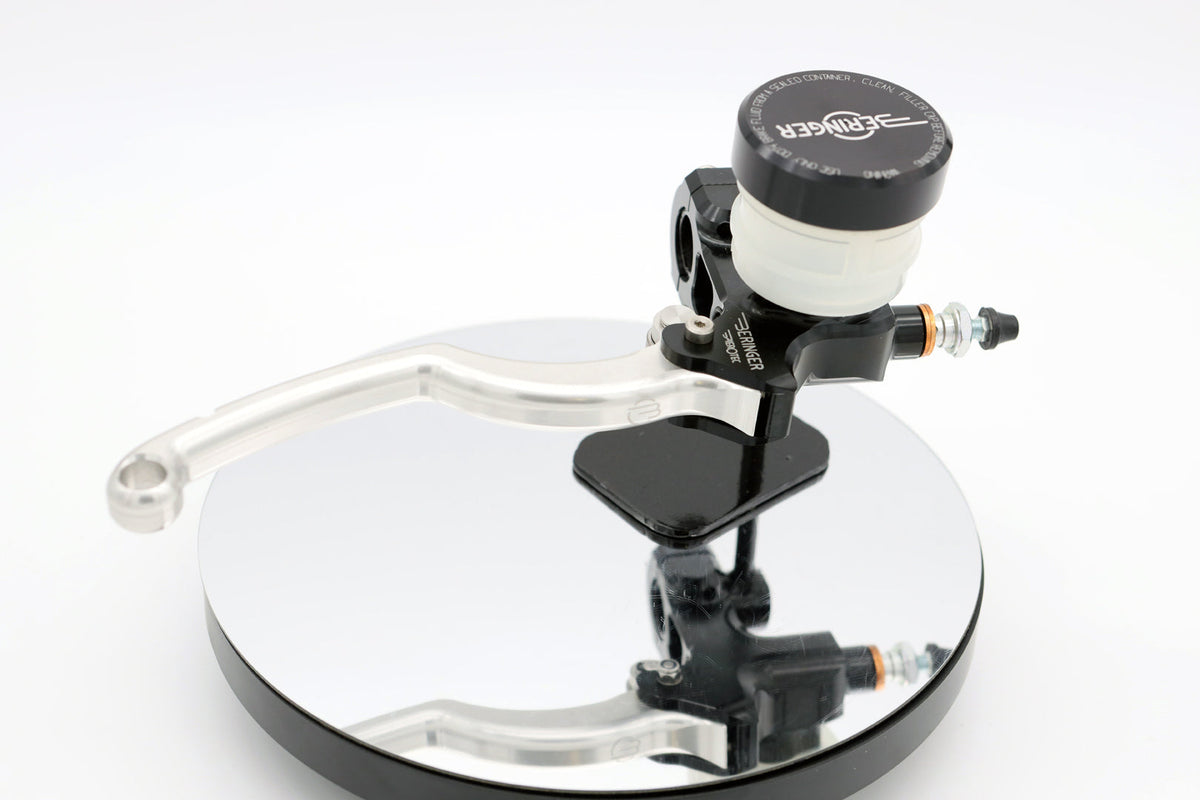 Beringer BARR axial racing brake master cylinder detail